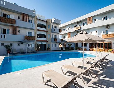 Dimitra Hotel &amp; Apartments