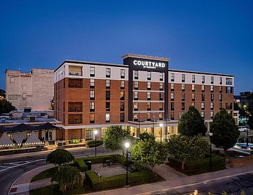 Courtyard by Marriott Springfield Downtown