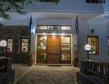 Neos Omalos Hotel