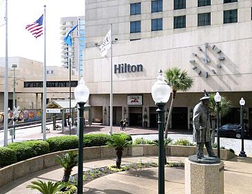 Hilton New Orleans Riverside