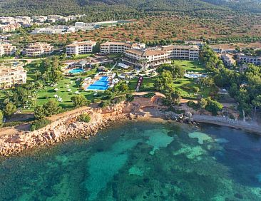 The St. Regis Mardavall Mallorca Resort