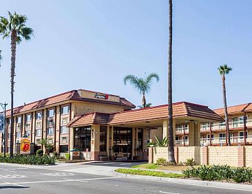 Super 8 by Wyndham Anaheim/Disneyland Drive