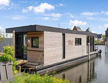 House Boat Stavoren