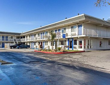 Motel 6 Hayward, CA- East Bay