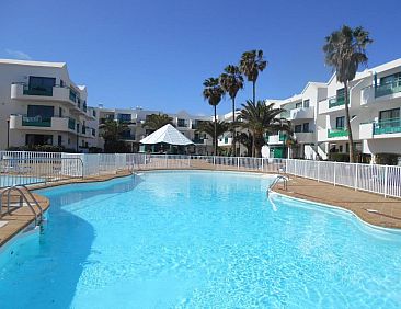 RealRent Costa Teguise Beach