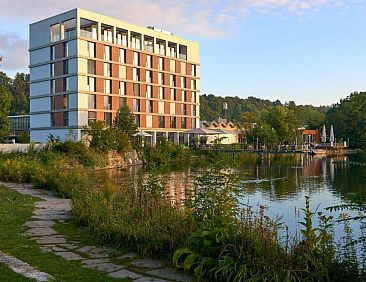 LAGO hotel &amp; restaurant am see