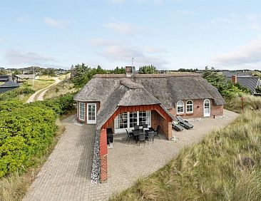 Vakantiehuis &quot;Sannie&quot; - 450m from the sea