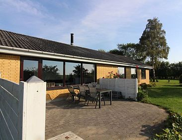 Vakantiehuis &quot;Kolle&quot; - 3.2km from the sea