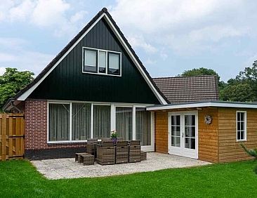 Magisch 6 persoons vakantiehuis met een sauna en omringd