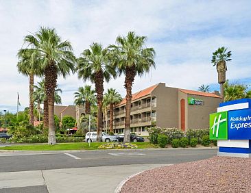 Holiday Inn Express Palm Desert, an IHG Hotel