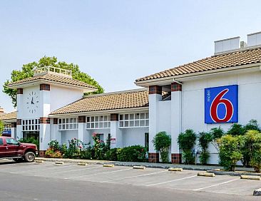 Motel 6 Oakdale, Ca