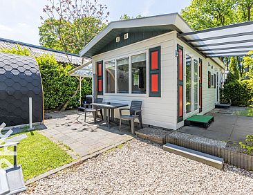 Luxe 2 persoons chalet met bubbelbad en sauna op een unieke