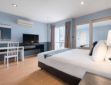 iCheck inn Residences Sathorn - SHA Certified