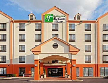 Holiday Inn Express Hotel &amp; Suites Meadowlands Area, an IHG 