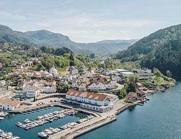 Ryfylke Fjordhotel og Basecamp