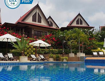 Baankantiangsee Villa Resort (2 bedroom villas)