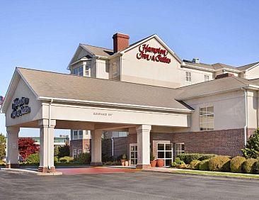 Hampton Inn &amp; Suites Providence-Warwick Airport