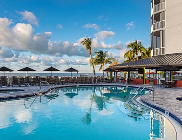 Diamond Head Beach Resort