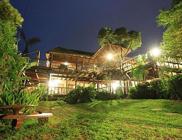 Ndiza Lodge and Cabanas