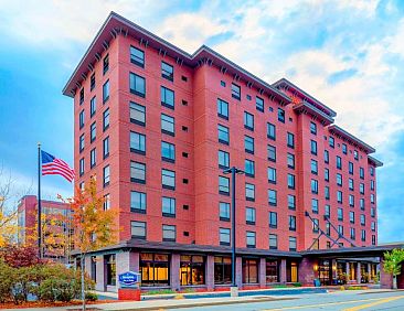 Hampton Inn &amp; Suites Pittsburgh Downtown