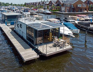 Tiny Houseboat De Woudaap - I