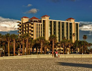 Pier House 60 Clearwater Beach Marina Hotel