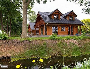 Houten villa Tine