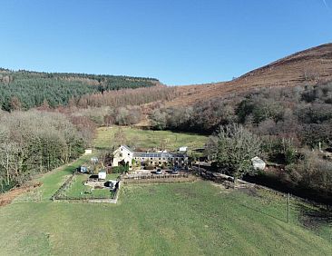 Tunnel Cottages at Blaen-nant-y-Groes Farm