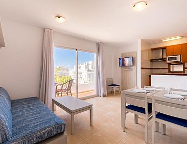 Apartamentos Avenida - MC Apartamentos Ibiza