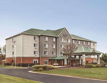 Country Inn &amp; Suites by Radisson, Homewood, AL