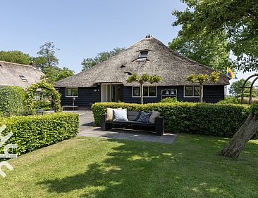 8 tot 10 persoons woonboerderij in hartje Giethoorn met