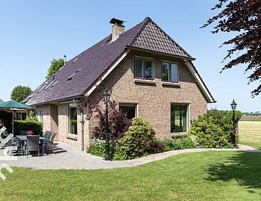 Prachtig gelegen 6 tot 8 pers. vakantiehuis, ruim ingericht