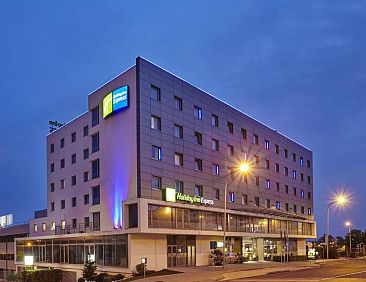 Holiday Inn Express Lisbon Alfragide, an IHG Hotel