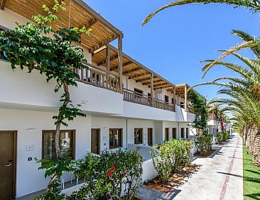 Stella Village Hotel &amp; Bungalows