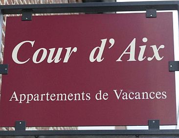 B&amp;B and Apartments Cour d'Aix