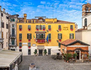 UNAHOTELS Ala Venezia-Adults 16