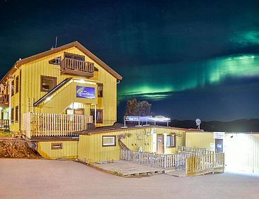 Abisko Guesthouse &amp; Activities