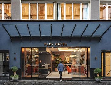 PLEY Hotel