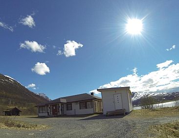 Lyngen Fjordcamp